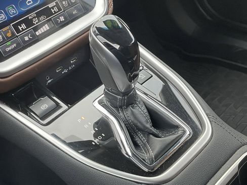 Certified 2021 Subaru Outback Touring XT image 23