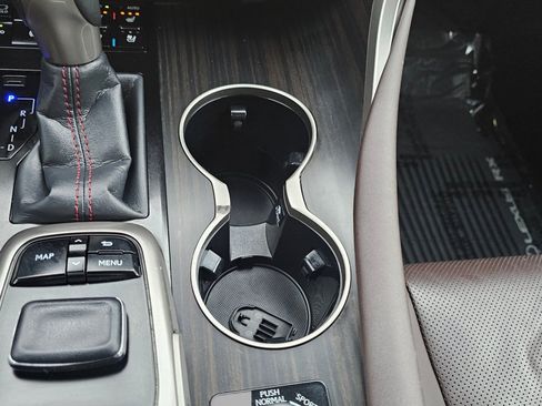 Used 2017 Lexus RX 350 350 w/ Premium Package image 12