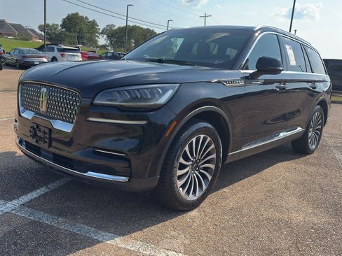 Used 2022 Lincoln Aviator Reserve w/ Elements Package Plus AWD/4WD image 11