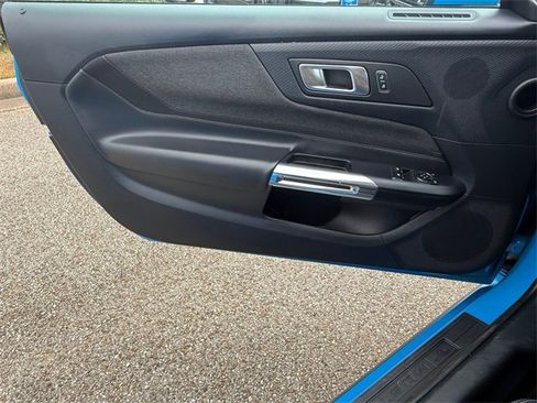 Used 2024 Ford Mustang Coupe image 20