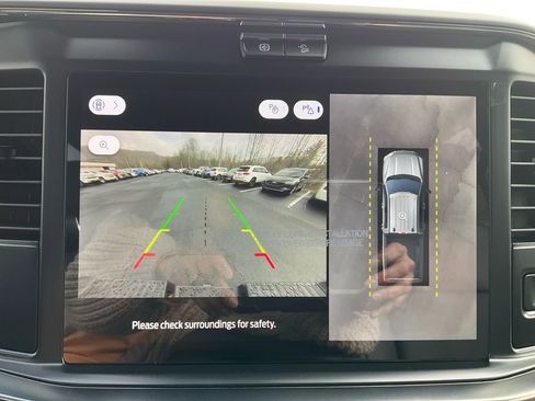 New 2026 Ford F250 Lariat w/ Chrome Package image 24