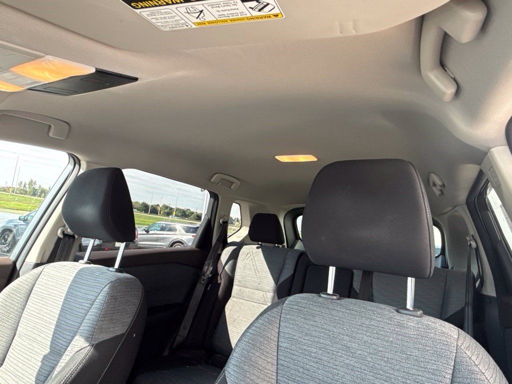 Used 2021 Nissan Rogue SV AWD/4WD image 11