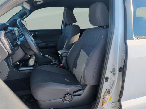 Used 2018 Toyota Tacoma 4x4 Double Cab image 24