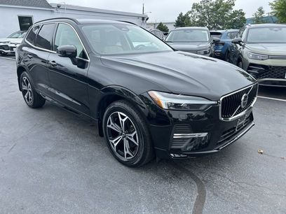 Used 2022 Volvo XC60 B5 Momentum w/ Climate Package