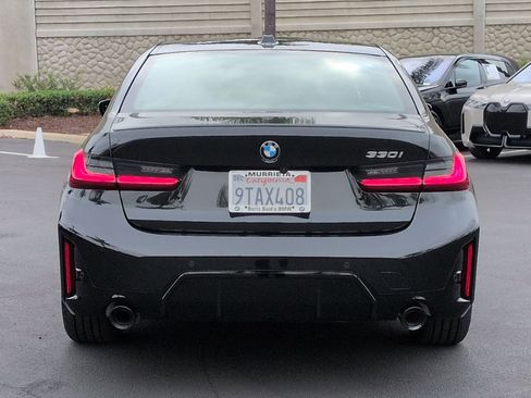 Used 2026 BMW 330i Sedan w/ M Sport Package image 9