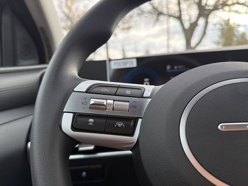 New 2026 Hyundai Tucson SE image 32