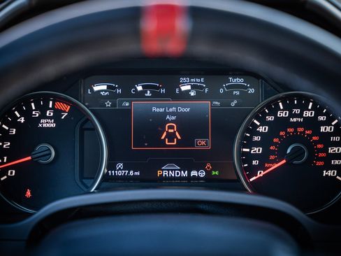 Certified 2019 Ford F150 Raptor w/ Equipment Group 802A Luxury image 29