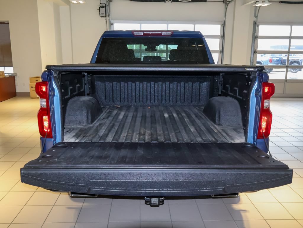 Used 2024 Chevrolet Silverado 1500 RST w/ Z71 Off-Road Package AWD/4WD image 4