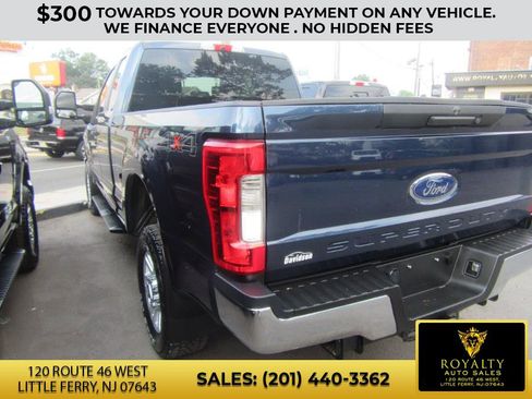 Used 2019 Ford F250 XL w/ STX Appearance Package image 6
