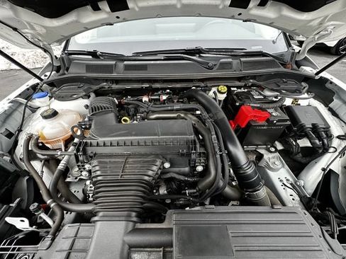 Certified 2024 Lincoln Corsair AWD w/ Equipment Group 101A image 32