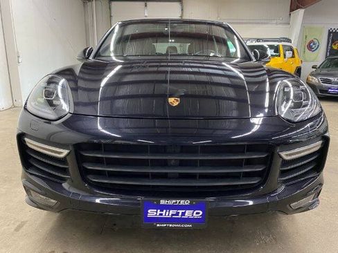 Used 2017 Porsche Cayenne GTS w/ Premium Plus Package AWD/4WD image 7
