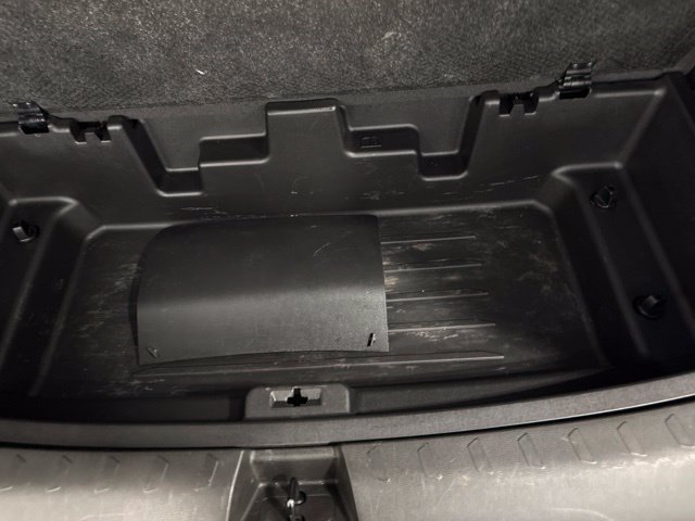 Used 2023 Chevrolet Traverse LT FWD image 33