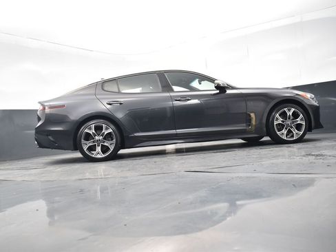 Certified 2020 Kia Stinger GT-Line image 28