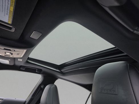 Certified 2024 Lexus ES 350 F Sport image 13