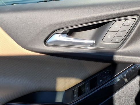 New 2026 Chevrolet Equinox ACTIV w/ Convenience Package III image 20