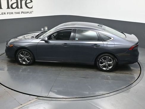 Used 2023 Honda Accord EX-L image 41