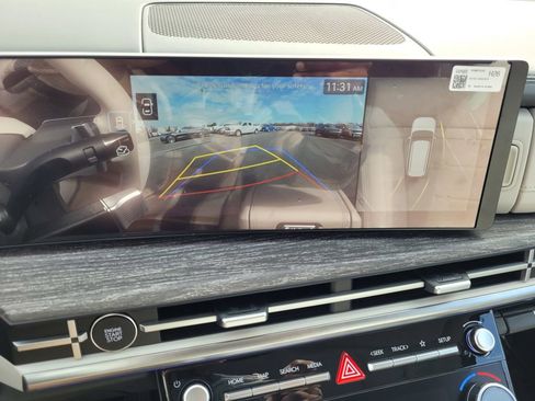 New 2025 Hyundai Santa Fe Limited image 9