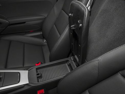 Used 2016 Porsche Boxster image 16