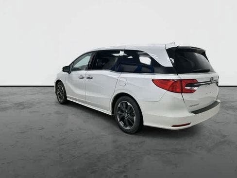 Used 2024 Honda Odyssey Elite image 9