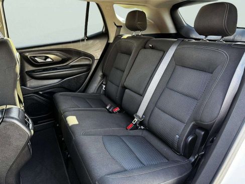 Used 2023 GMC Terrain SLE w/ Driver Convenience Package image 38