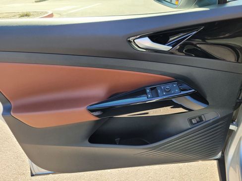 Certified 2022 Volkswagen ID.4 Pro S image 23