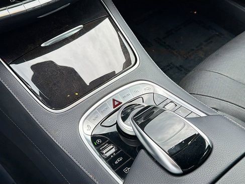 Used 2020 Mercedes-Benz S 450 Sedan image 28