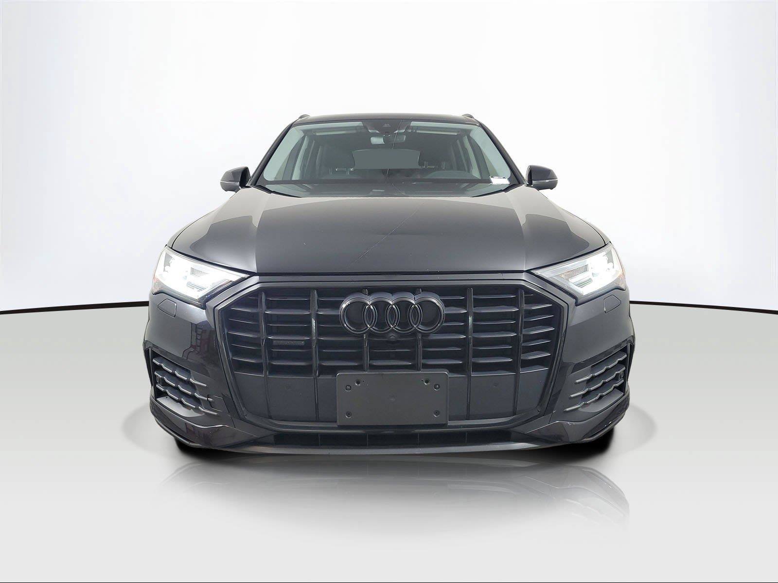 Used 2021 Audi Q7 3.0T Premium Plus w/ Premium Plus Package AWD/4WD image 2