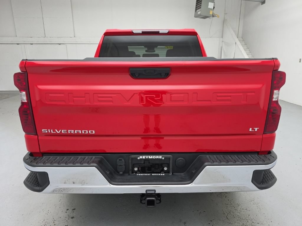 Used 2024 Chevrolet Silverado 1500 LT AWD/4WD image 11