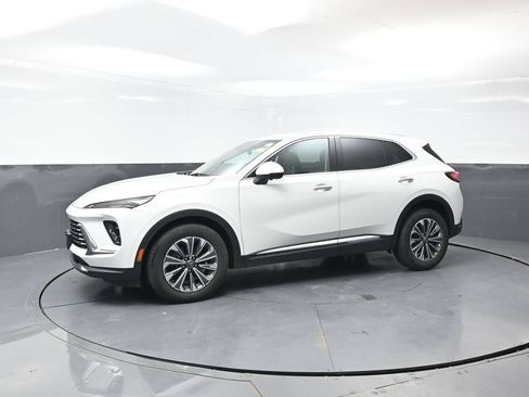 Used 2024 Buick Envision Preferred AWD/4WD image 9
