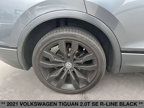 Used 2021 Volkswagen Tiguan SE R-Line w/ 3rd Row Seat Package AWD/4WD image 13
