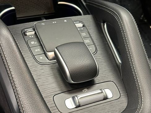 Certified 2024 Mercedes-Benz GLS 450 4MATIC image 35