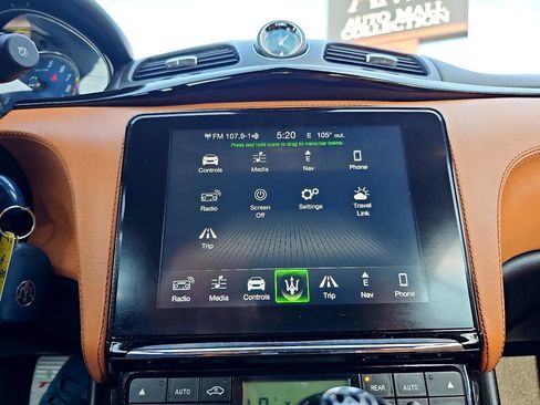 Used 2018 Maserati GranTurismo Sport image 73