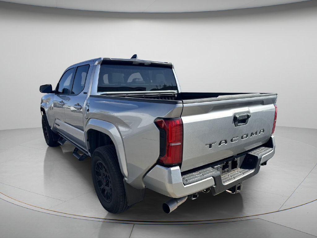 Used 2024 Toyota Tacoma SR5 RWD image 5