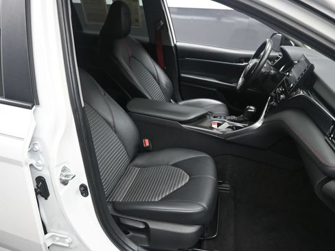 Used 2022 Toyota Camry TRD w/ TRD Package w/JBL Audio FWD image 27