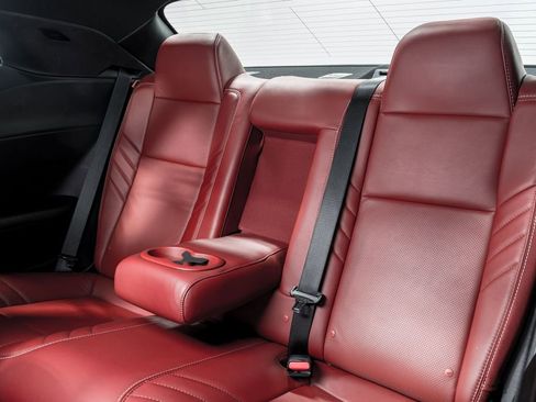 Used 2019 Dodge Challenger SRT Hellcat Redeye image 23