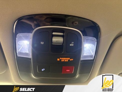 Used 2024 Hyundai Sonata SEL w/ Convenience Package FWD image 16
