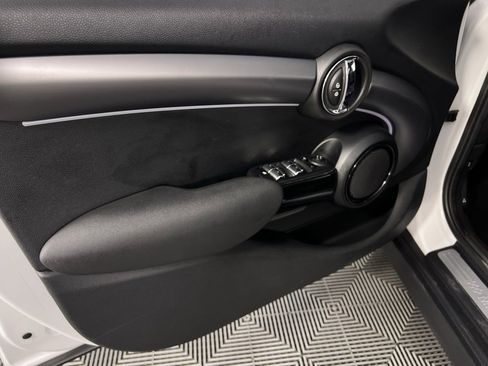 Used 2024 MINI Cooper S image 25