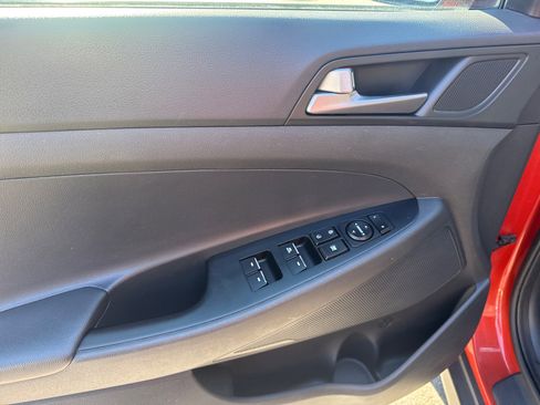 Used 2016 Hyundai Tucson Limited w/ Option Group 03 image 7