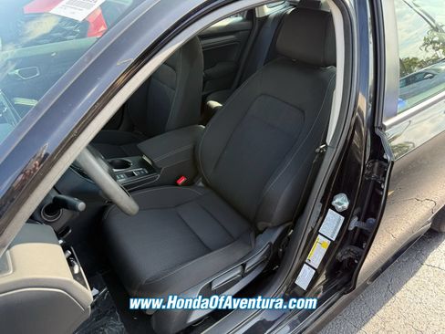 Used 2024 Honda Civic LX image 19