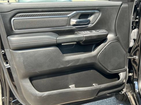 Used 2025 RAM 1500 Big Horn AWD/4WD image 17