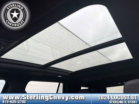 Used 2022 Chevrolet Tahoe LT w/ LT Signature Plus Package AWD/4WD image 21