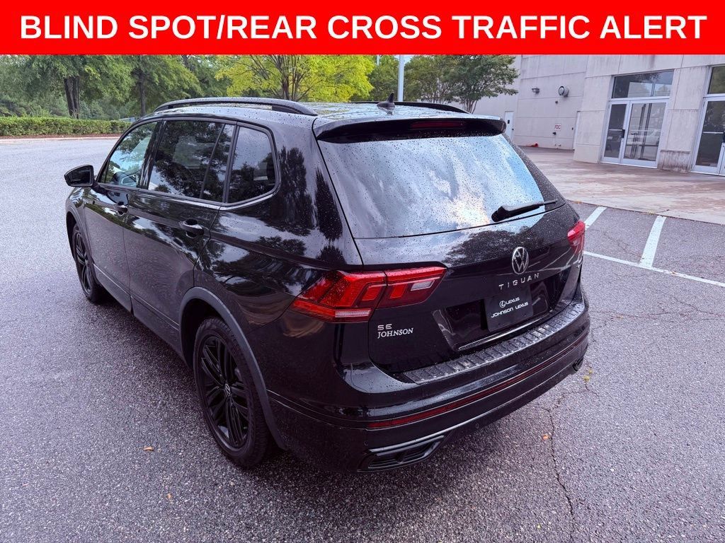 Used 2022 Volkswagen Tiguan SE R-Line AWD/4WD image 5