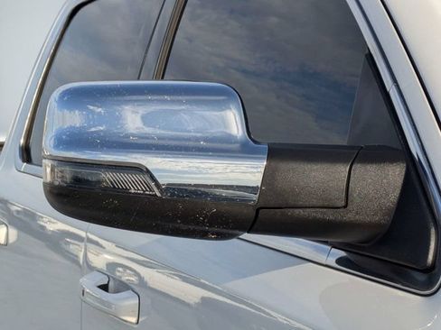 Used 2023 RAM 1500 Limited w/ Body Color Bumper Group AWD/4WD image 11