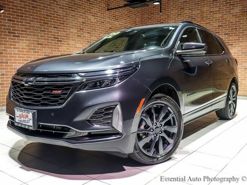 Used 2022 Chevrolet Equinox RS image 2