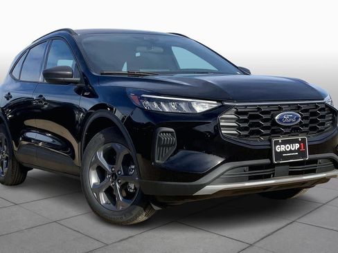 New 2026 Ford Escape ST-Line w/ Tech Pack #1 FWD image 2