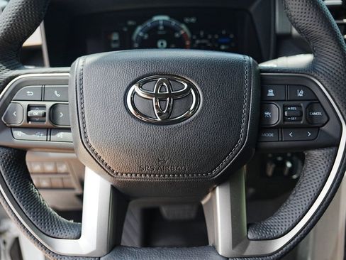 New 2026 Toyota Tundra Limited AWD/4WD image 12