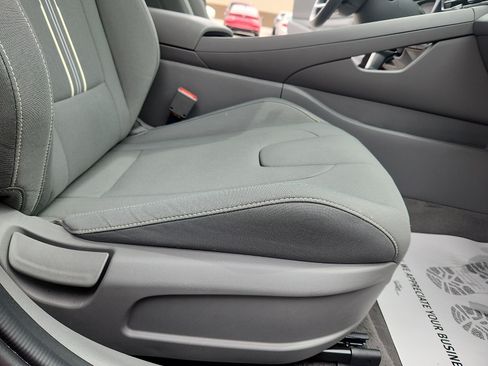 Certified 2024 Hyundai Elantra SEL w/ Convenience Package FWD image 34