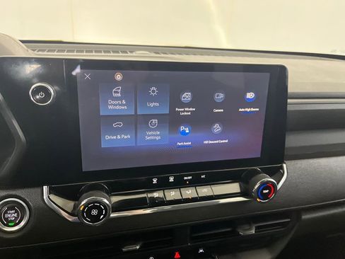 Used 2023 Chevrolet Colorado Trail Boss w/ Technology Package AWD/4WD image 67