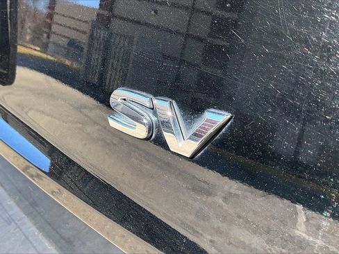 Used 2023 Nissan Rogue SV image 8