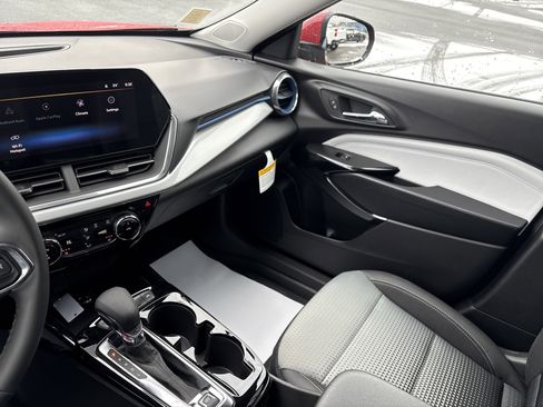New 2026 Chevrolet Trax LT w/ Driver Confidence Package image 22